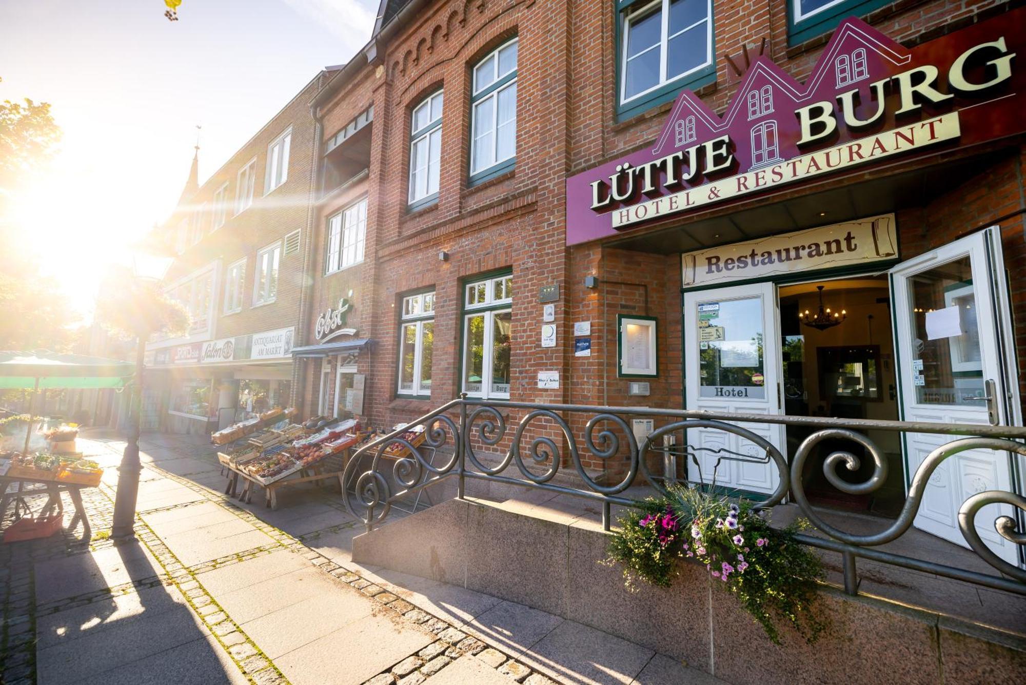 Hotel Luettje Burg Lütjenburg Esterno foto